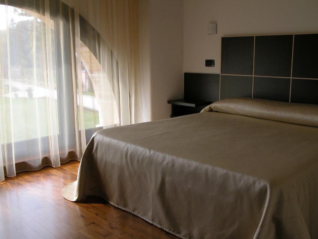 Albergo Villa Alessia Palidano Dış mekan fotoğraf