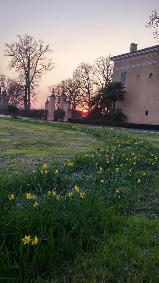 Albergo Villa Alessia Palidano Dış mekan fotoğraf