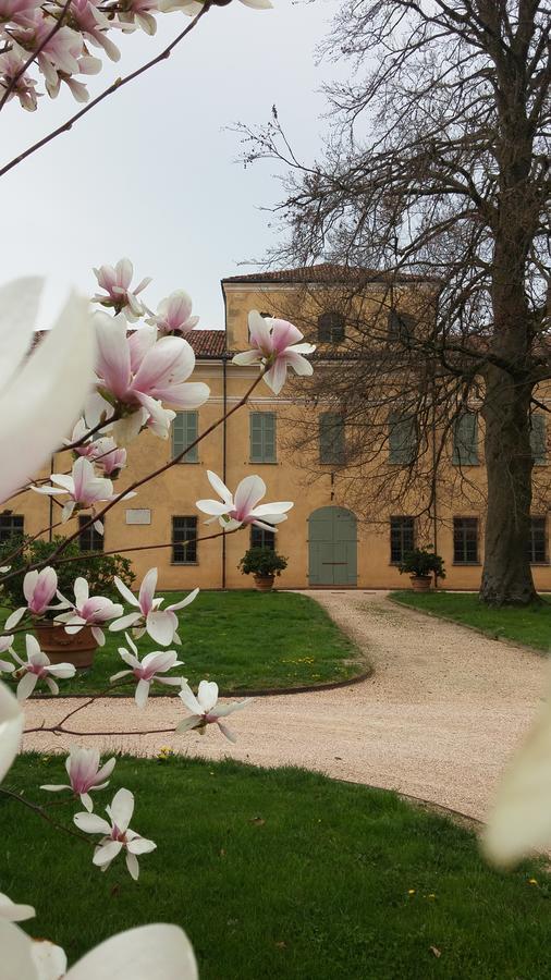 Albergo Villa Alessia Palidano Dış mekan fotoğraf